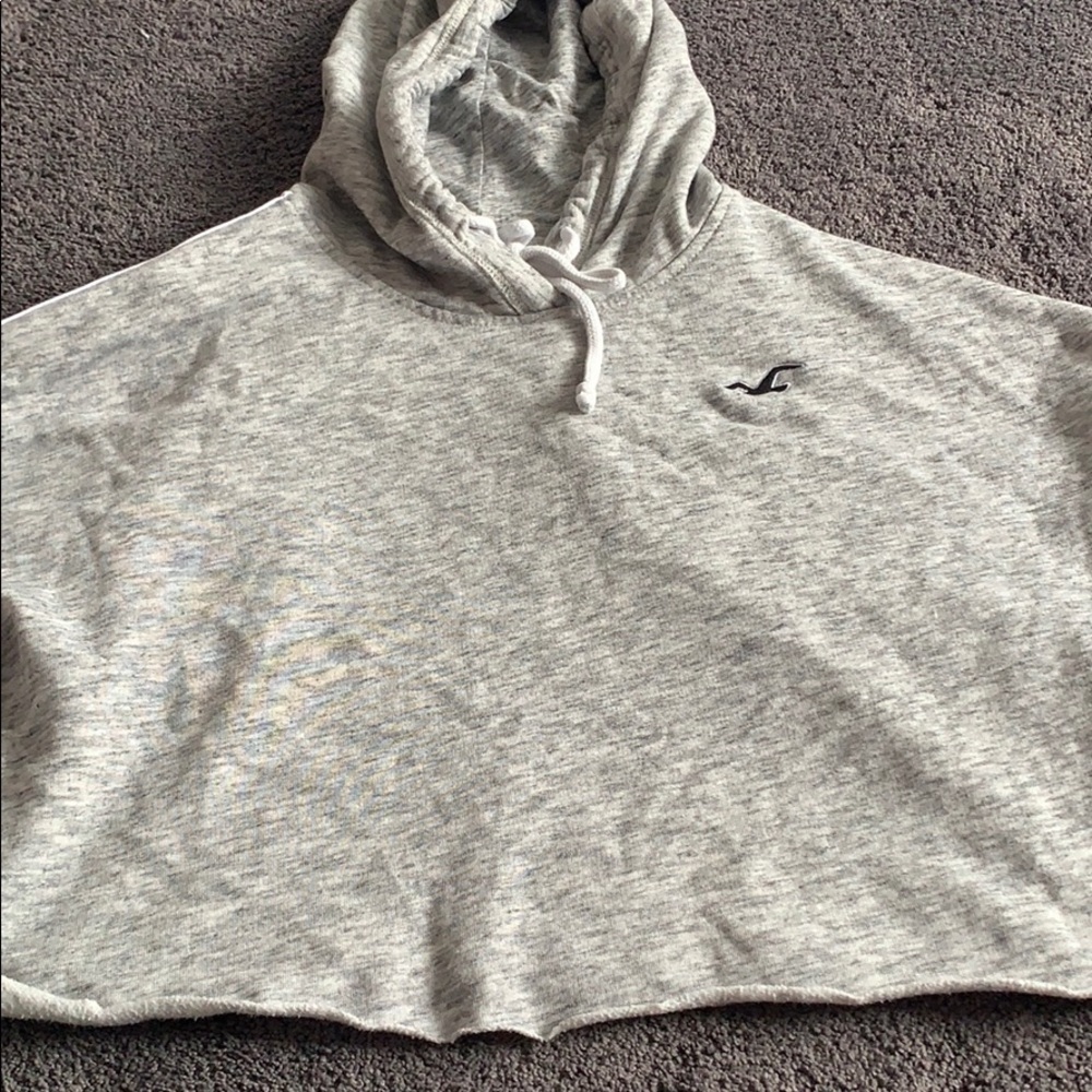 cropped hoodie